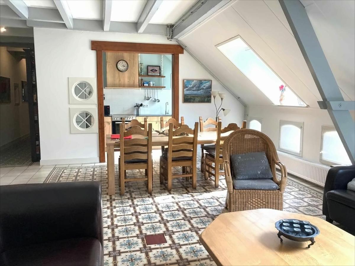 Appartement Met Eigen Sauna En Sport-En Spelruimte Ee Ngoại thất bức ảnh